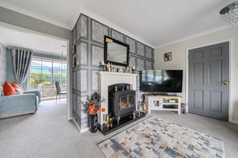 1369164-9-68f7e3d...