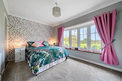 1369164-17-68f7e3...