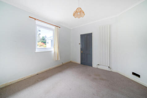 1371349-8-68ff8f2...