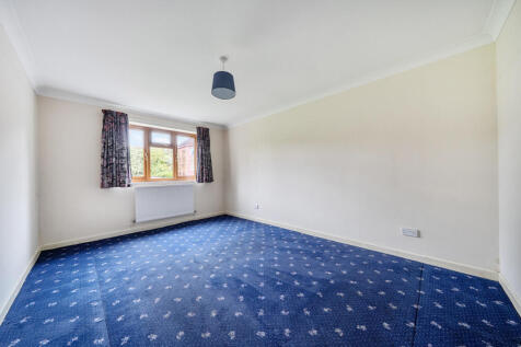 1375854-3-690de98...