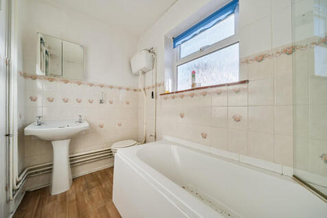 1383724-5-692095f...