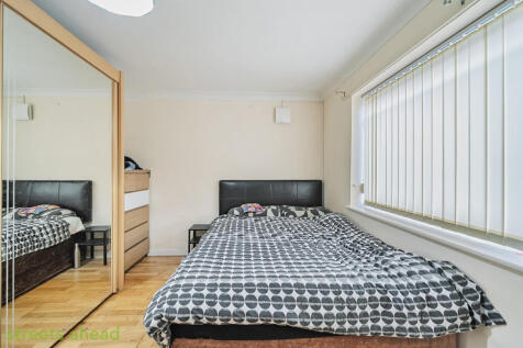 d1d27798-201e-437...