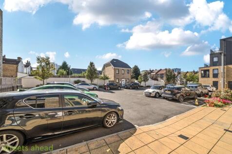 ab2118bb-3c7a-417...