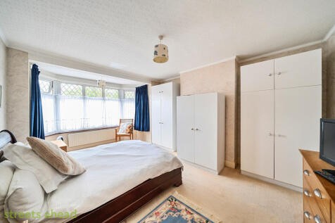 90b47a20-3013-4d5...