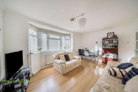 18b572d7-2eec-454...