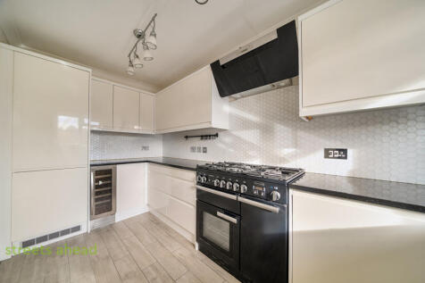 fd591a15-9a9f-4c3...