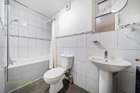 c5fc7f03-0547-411...