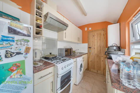 b9e6c50b-e136-4ba...