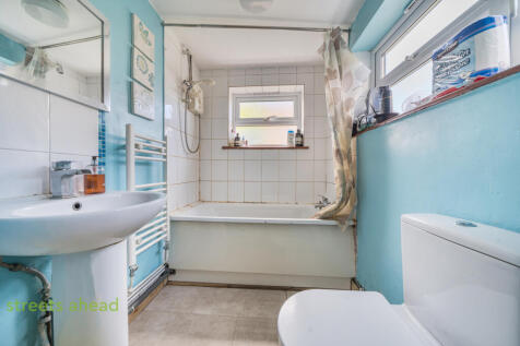 b9106e91-bf18-49b...