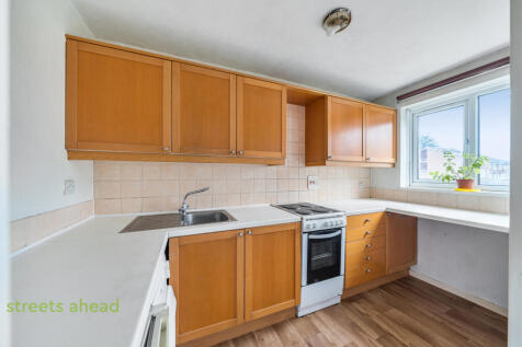 27356de7-fbad-491...