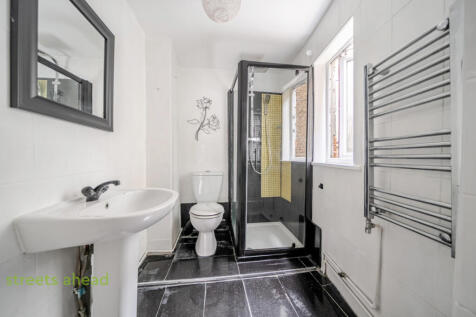 ee78218c-2f02-4e4...