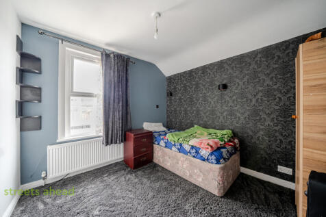 b4d9852f-6f69-4d6...