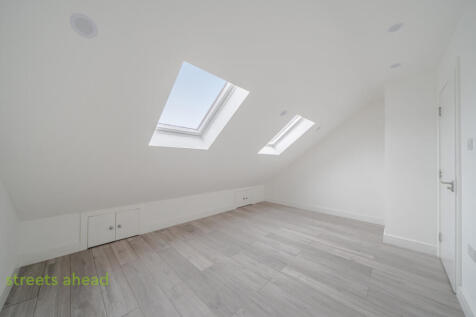 b3cb0302-c364-45e...