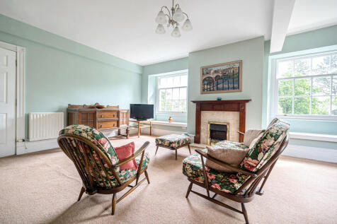 Lounge area