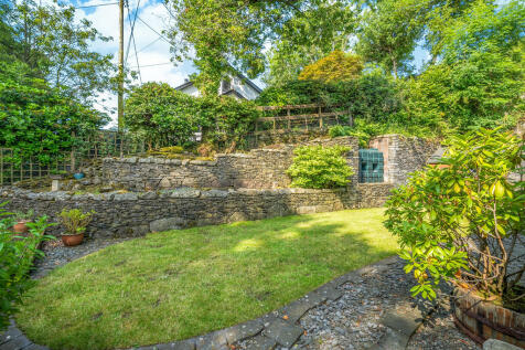 Side Garden