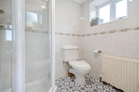 En Suite Shower R...