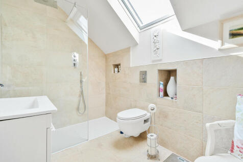 En-Suite Shower R...