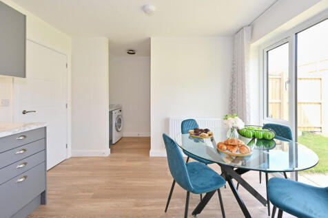 Showhome Kitchen 