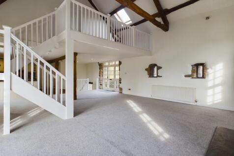 Open Plan Lounge ...