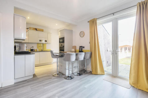 Kitchen/Dining Ro...