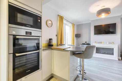 Kitchen/Dining Ro...