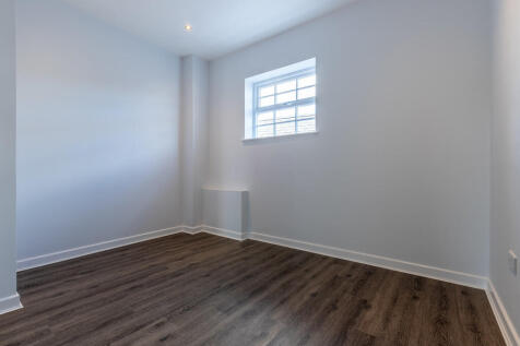 Apt 3 Bedroom 2