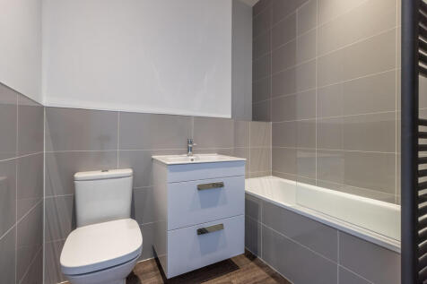 Apt 3 Bathroom