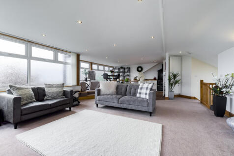 Open Plan Lounge