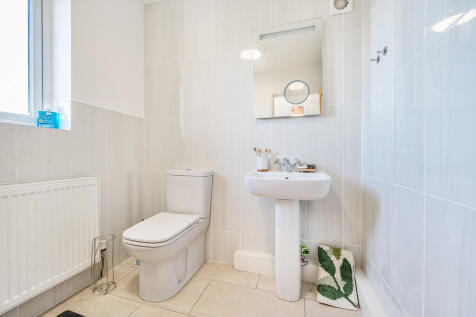Ensuite Shower Ro...