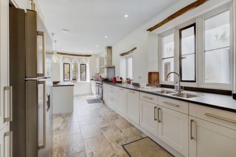 Open plan kitchen...