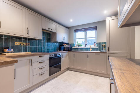Kitchen/Dining Ro...