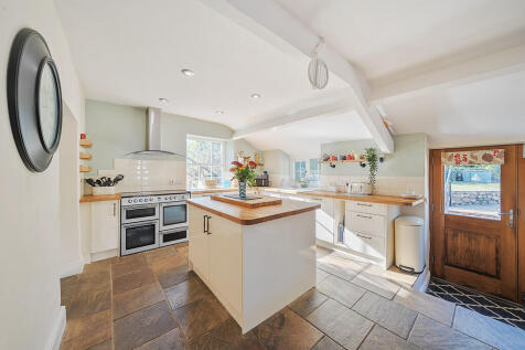 Kitchen/Dining Ro...