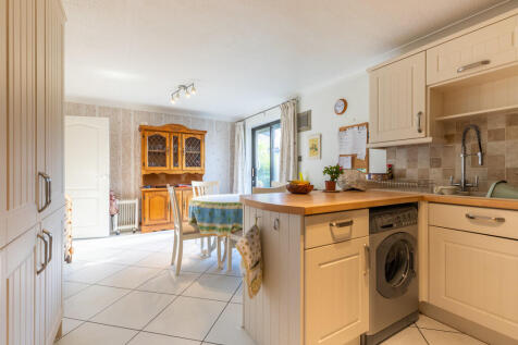 Kitchen/Dining Ro...