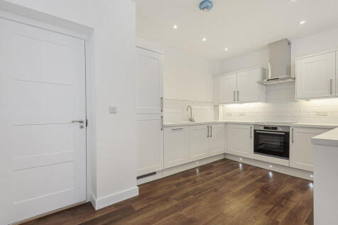 Fitted Kitchen
