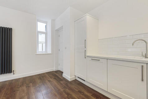 Fitted Kitchen