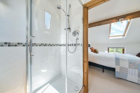 En Suite to Bedro...