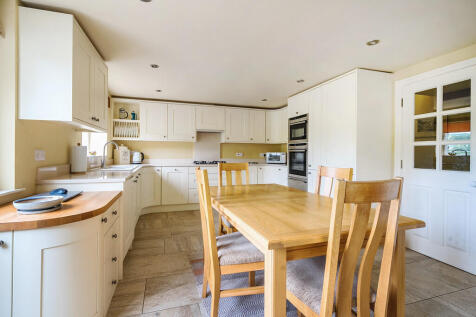 Kitchen/Dining Ro...
