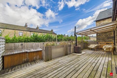 Rear Outdoor Terr...