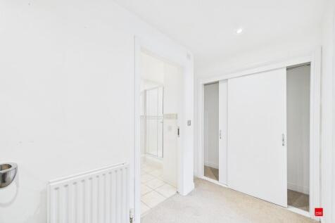 Dressing Area	