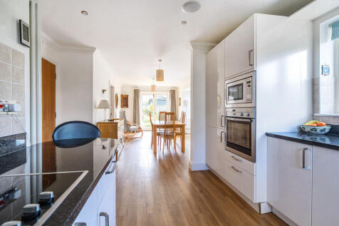 Kitchen / dining ...