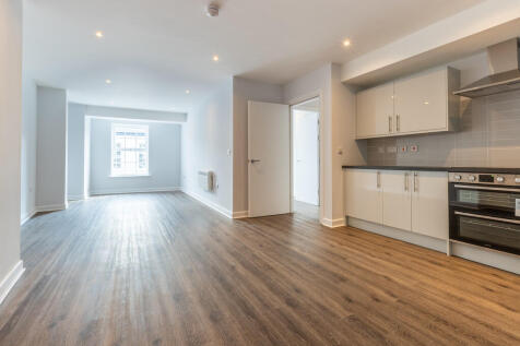 Apt 2 Splendid Op...