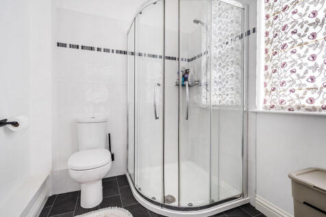 Ensuite Shower Ro...
