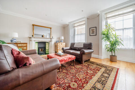 Open plan living/...