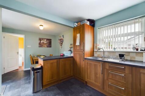 Kitchen and Dinin...