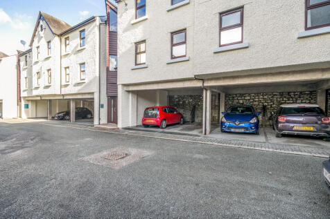 Undercover alloca...