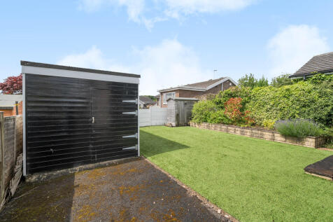 Detached Garage