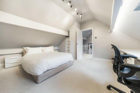 Office/Bedroom 5