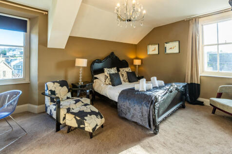 Bedroom 6 - Fry