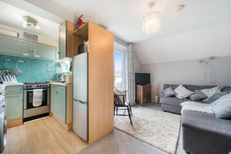 Open Plan Lounge/...