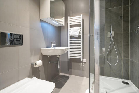 Ensuite Shower Ro...